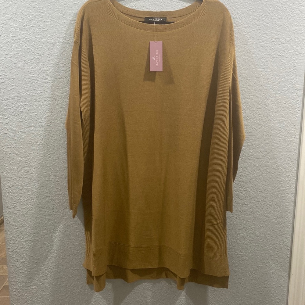Oversize tunic or short dress.